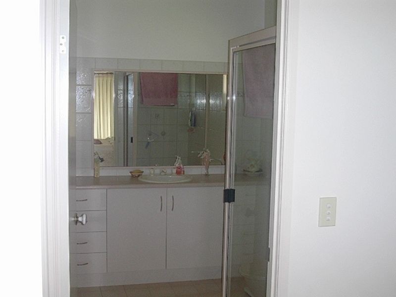 130 T JS Lane, Mundubbera QLD 4626