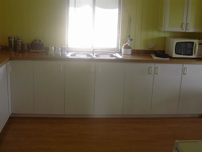 235 Wilson Valley Road, Coalstoun Lakes QLD 4621