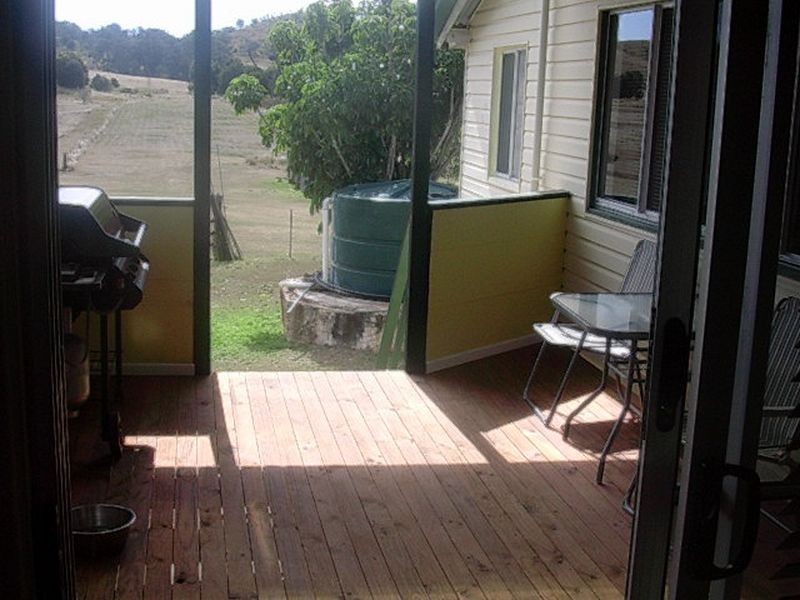 235 Wilson Valley Road, Coalstoun Lakes QLD 4621