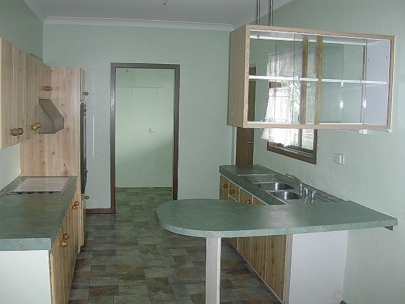 5 East Maud Street, Gayndah QLD 4625