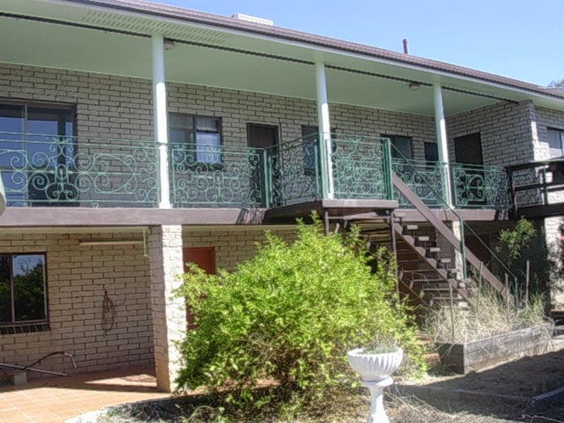 5 East Maud Street, Gayndah QLD 4625