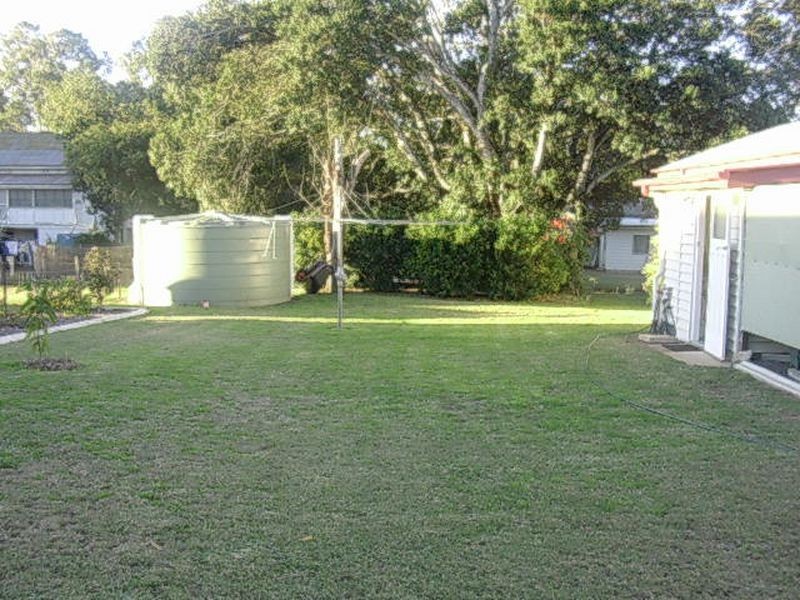 8 Cullen Avenue, Gayndah QLD 4625