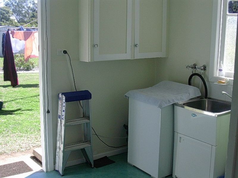 8 Cullen Avenue, Gayndah QLD 4625