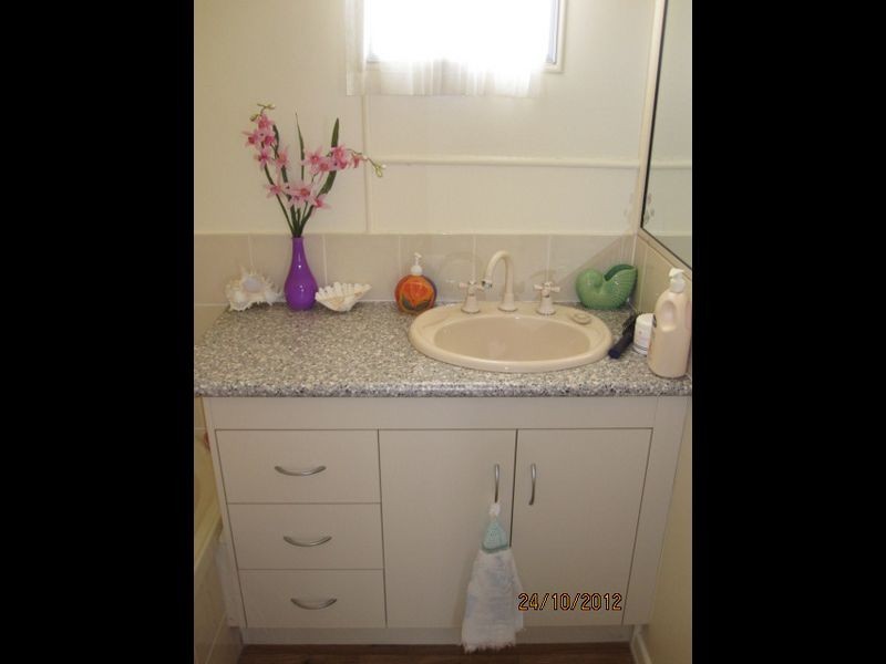 9 Station Street, Gayndah QLD 4625