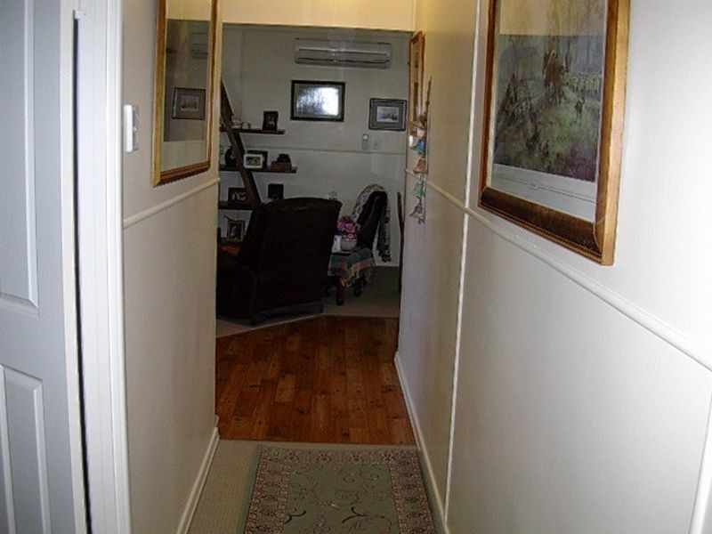 9 Station Street, Gayndah QLD 4625