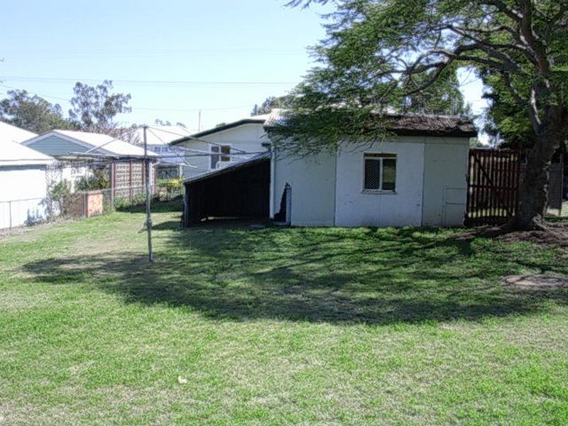 8 Bridge Street, Gayndah QLD 4625