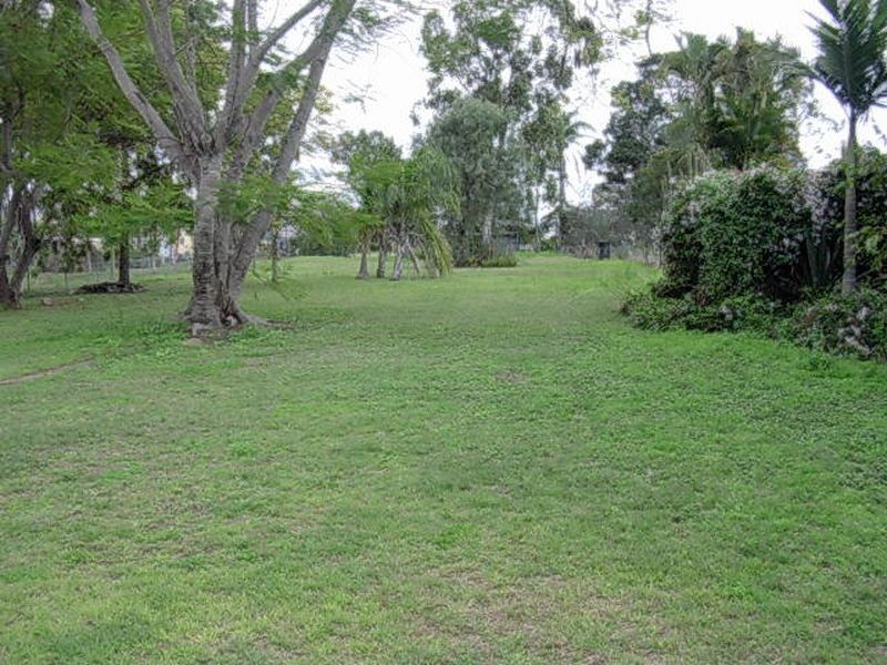 15 Bridge Street, Gayndah QLD 4625