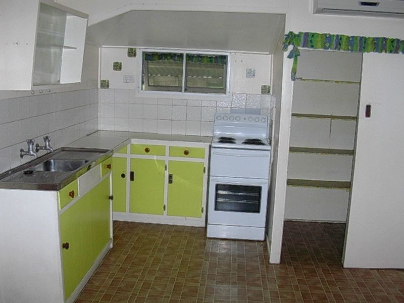 15 Bridge Street, Gayndah QLD 4625