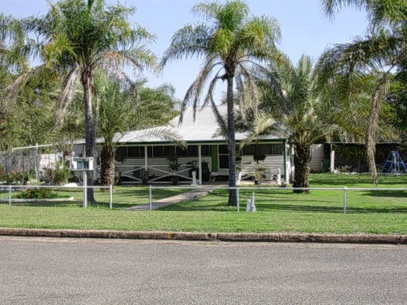 8 Boyd Street, Gayndah QLD 4625