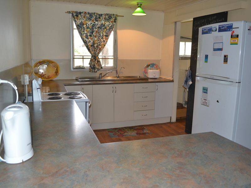 14 Queen St, Gayndah QLD 4625