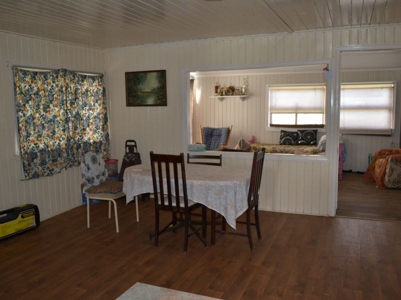 14 Queen St, Gayndah QLD 4625