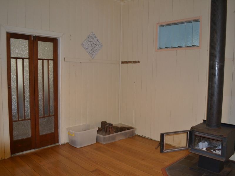 14 Queen St, Gayndah QLD 4625