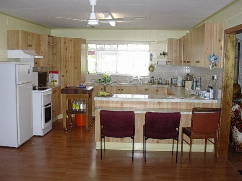 60 Montgomerie Street, Gayndah QLD 4625