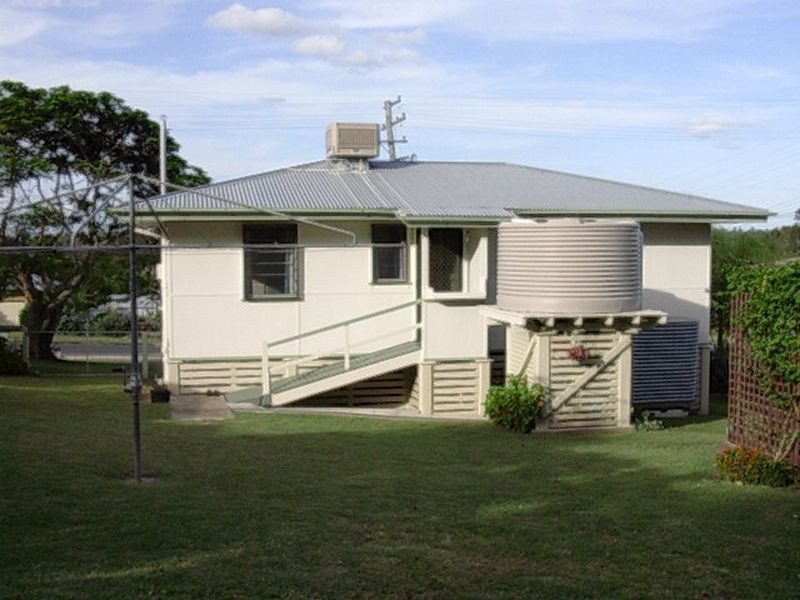 96 Porter Street, Gayndah QLD 4625