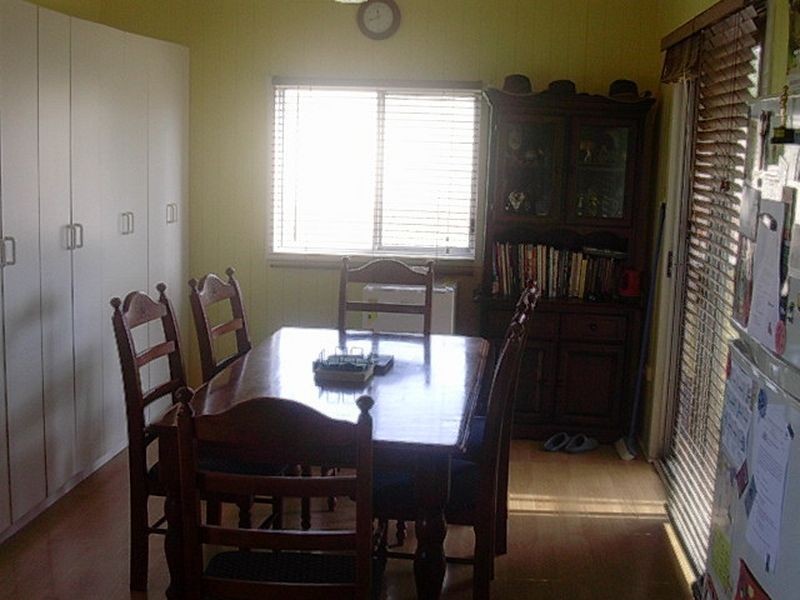 235 Wilson Valley Road, Coalstoun Lakes QLD 4621