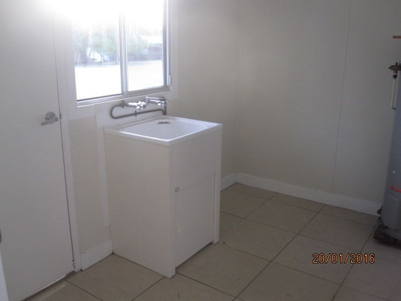 8 Carey Street, Gayndah QLD 4625