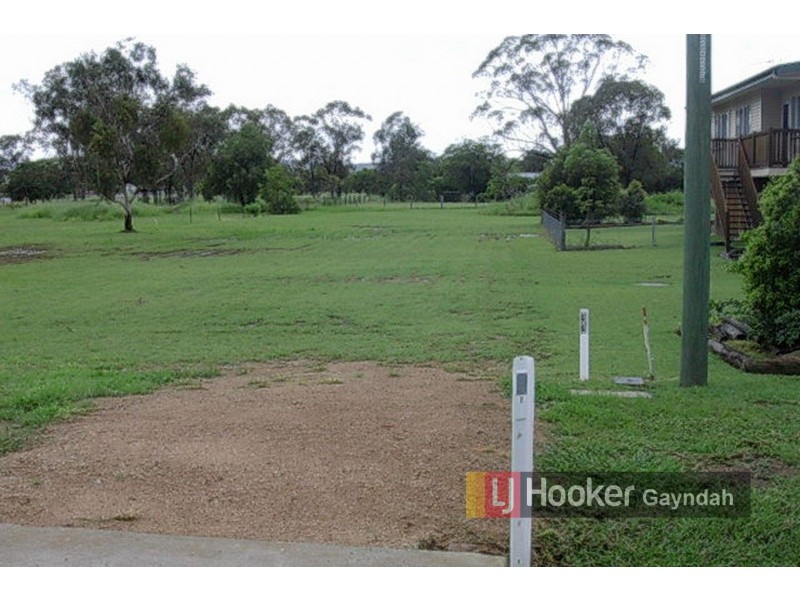 33 Warton Street, Gayndah QLD 4625