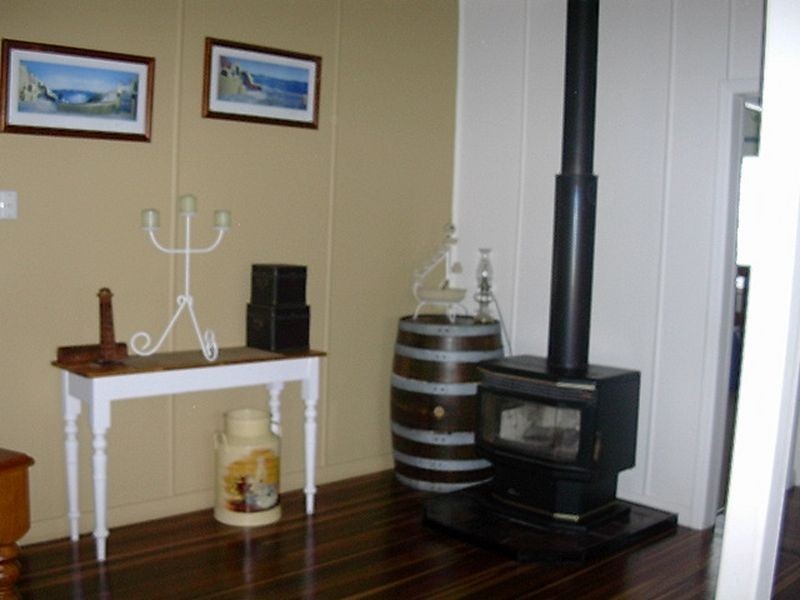 99 Meson Street, Gayndah QLD 4625