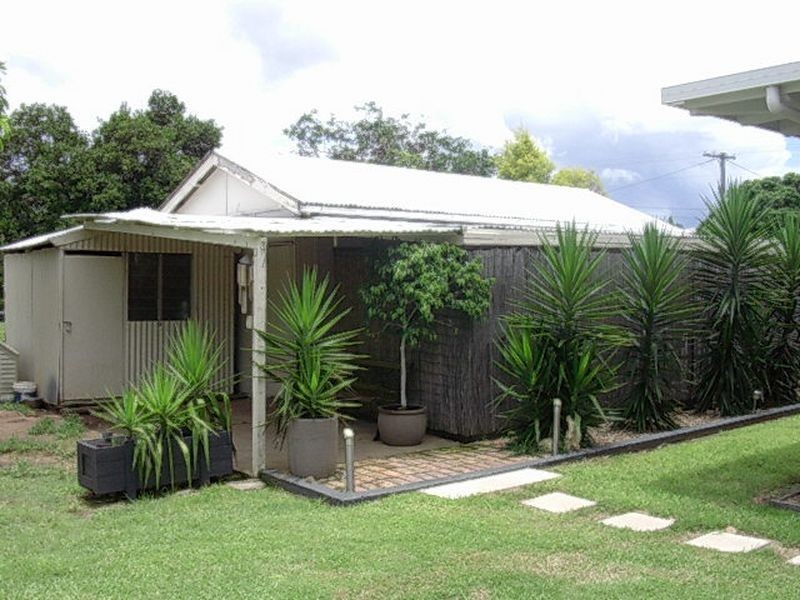 99 Meson Street, Gayndah QLD 4625