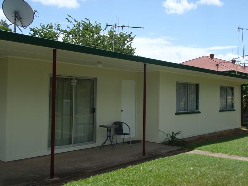 7 Station Street, Gayndah QLD 4625