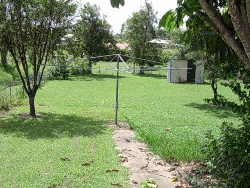 7 Station Street, Gayndah QLD 4625