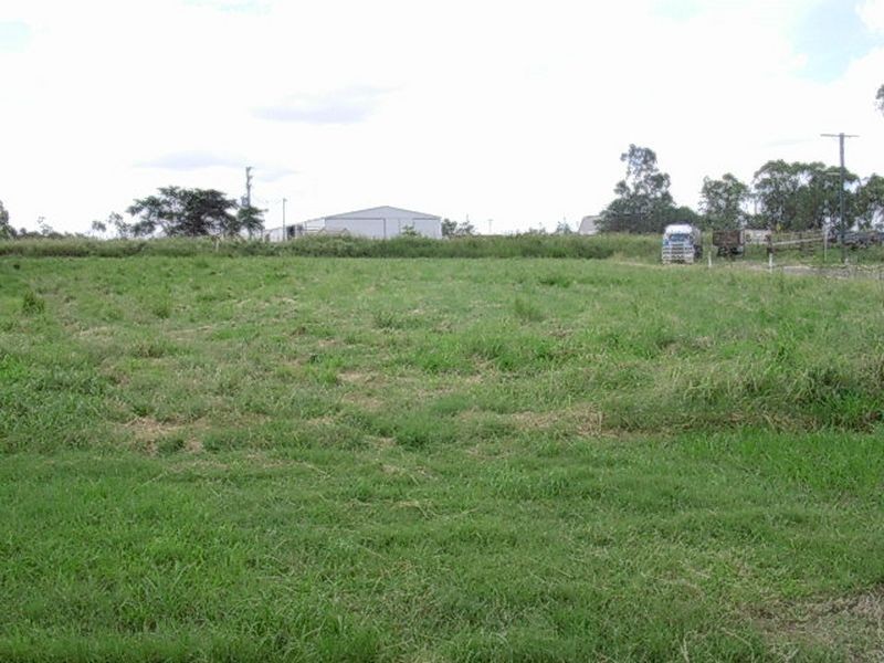 2 Gertrude Street, Gayndah QLD 4625