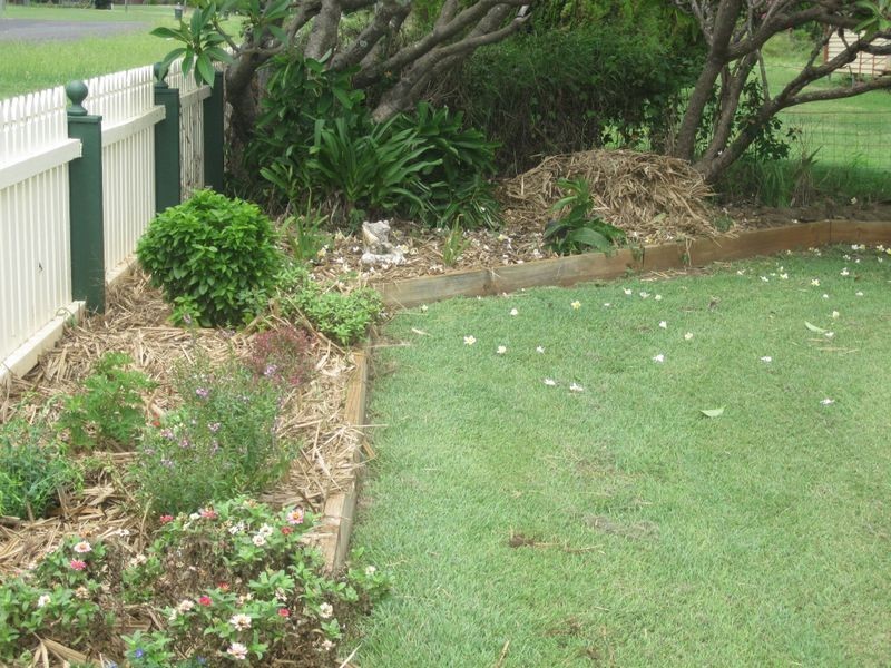 64 Barrow Street, Gayndah QLD 4625