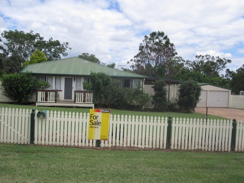 64 Barrow Street, Gayndah QLD 4625