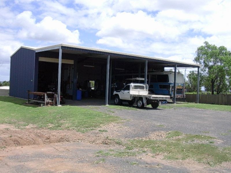 15 Sprys Road, Mundubbera QLD 4626