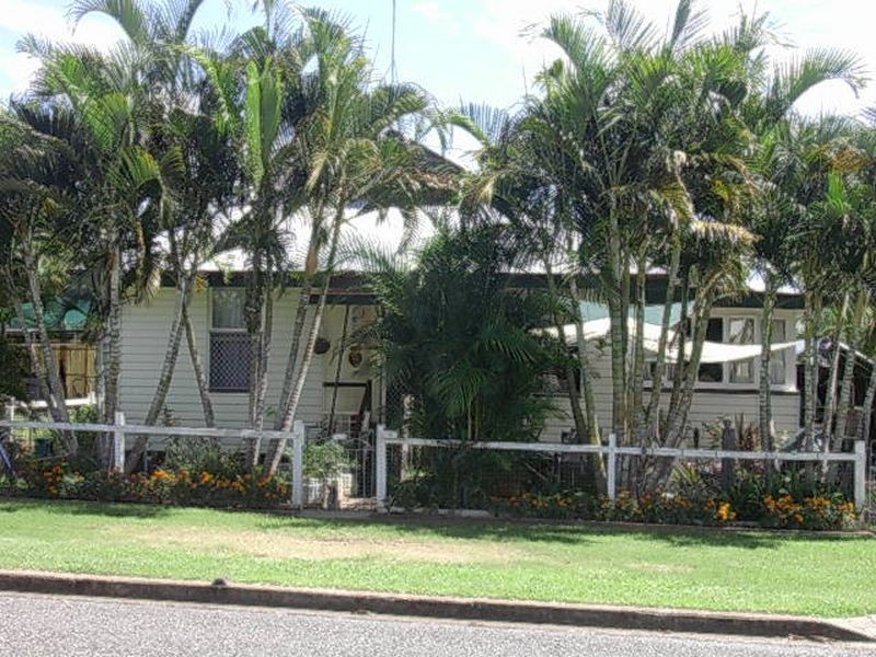 4 Meyer Street, Gayndah QLD 4625