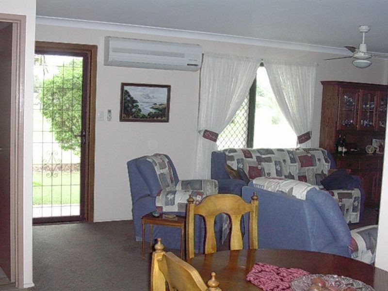 4 Sam Weller Avenue, Gayndah QLD 4625