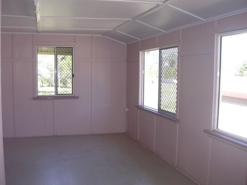 19 Downing Street, Gayndah QLD 4625