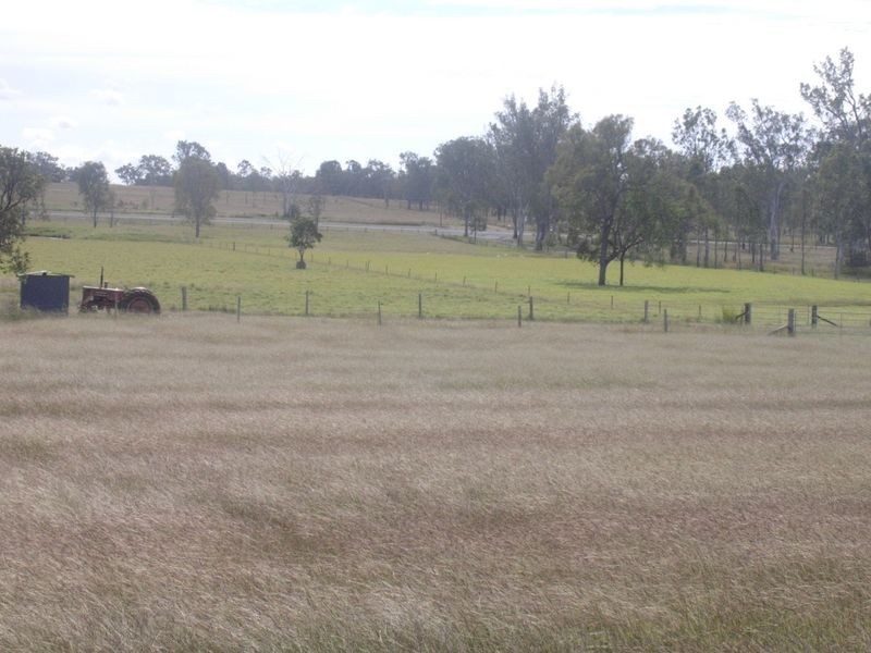 42 Bluff View Road, Biggenden QLD 4621