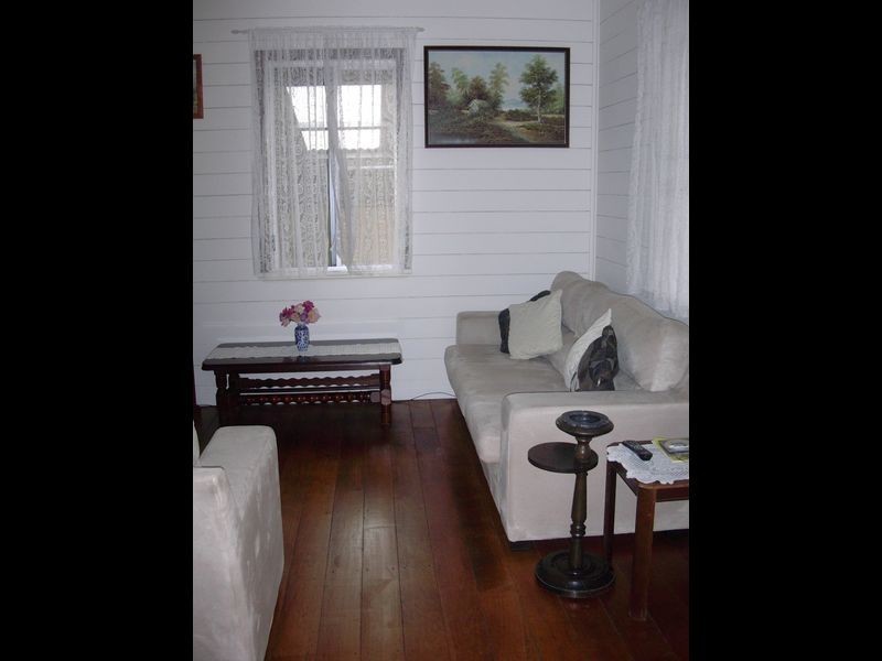 42 Bluff View Road, Biggenden QLD 4621