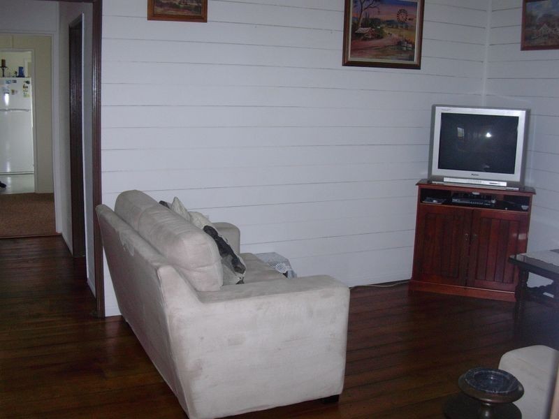 42 Bluff View Road, Biggenden QLD 4621