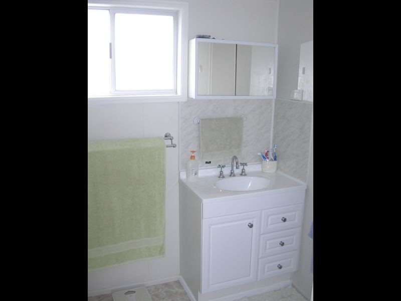 42 Bluff View Road, Biggenden QLD 4621