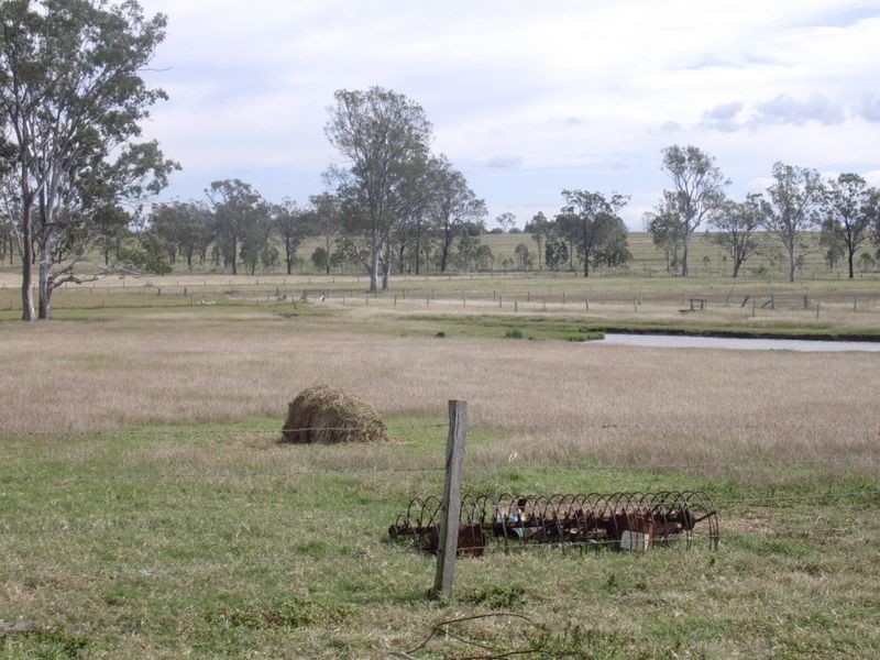 42 Bluff View Road, Biggenden QLD 4621