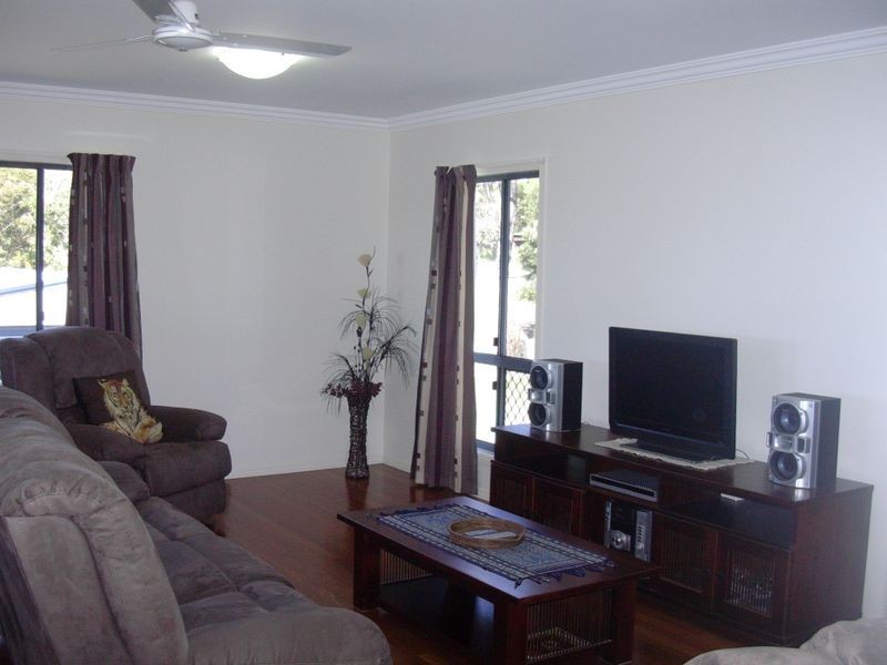 51 Warton Street, Gayndah QLD 4625