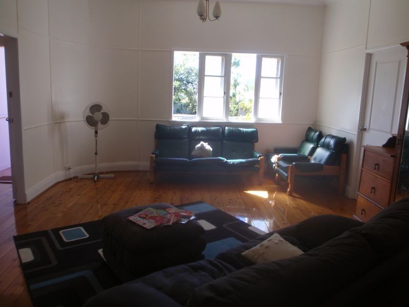 14 Moore  Street, Wandoan QLD 4419