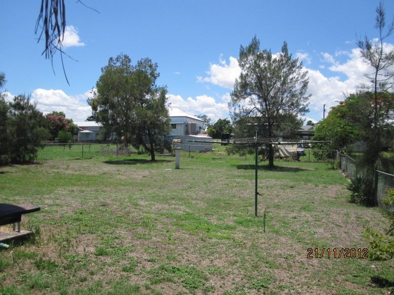 12 Boorunbeh Street, Gayndah QLD 4625