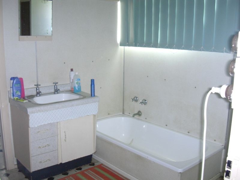 28 Barrow Street, Gayndah QLD 4625