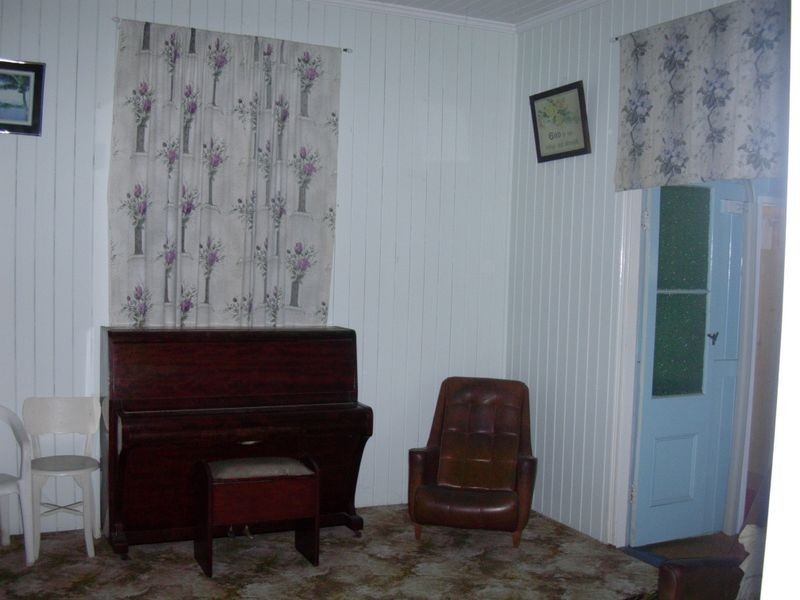 28 Barrow Street, Gayndah QLD 4625
