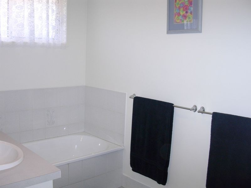 80 Fielding Street, Gayndah QLD 4625