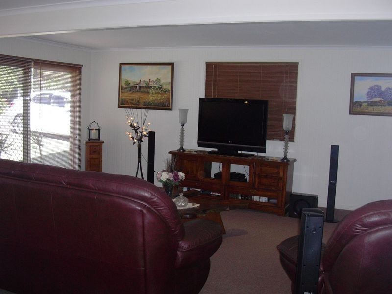 80 Fielding Street, Gayndah QLD 4625