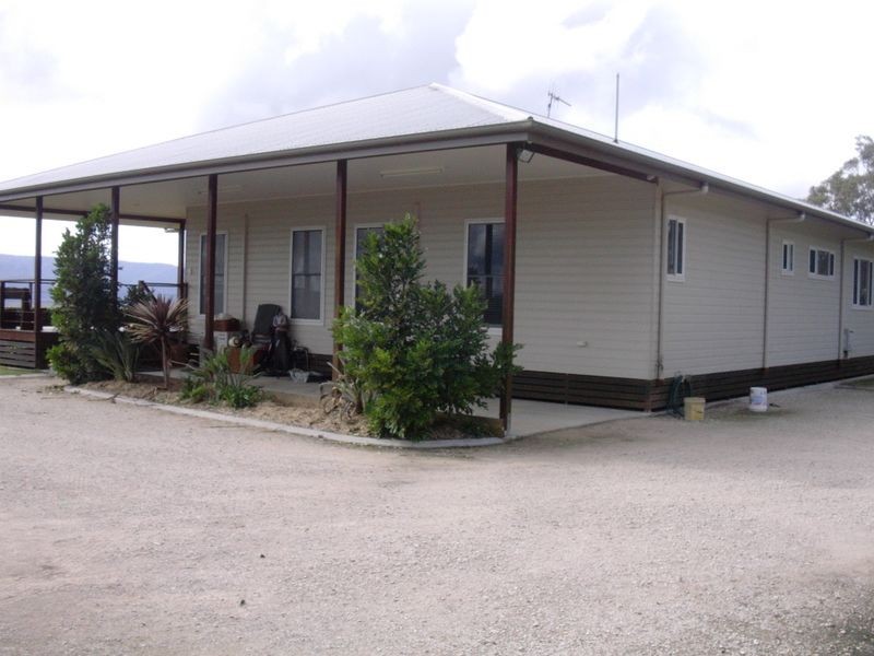 18 Loghole Lane, Mount Perry QLD 4671