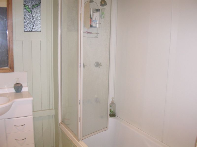 26 Simon Street, Gayndah QLD 4625