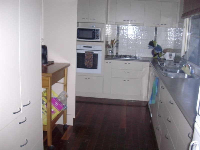 26 Simon Street, Gayndah QLD 4625