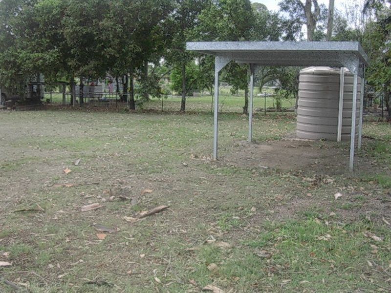 37 Warton Street, Gayndah QLD 4625