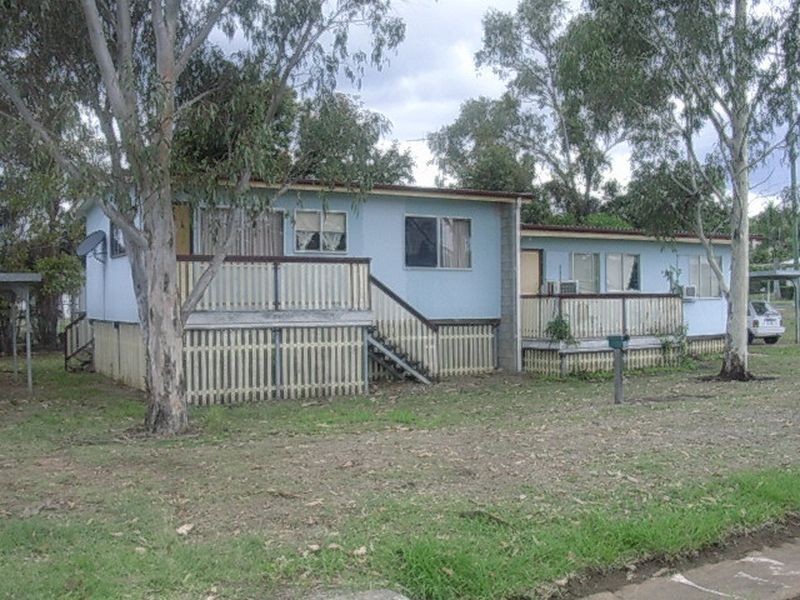 37 Warton Street, Gayndah QLD 4625