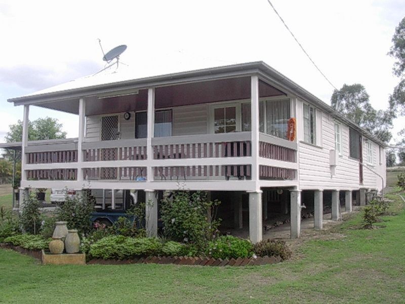 4 Chichester Street, Mount Perry QLD 4671
